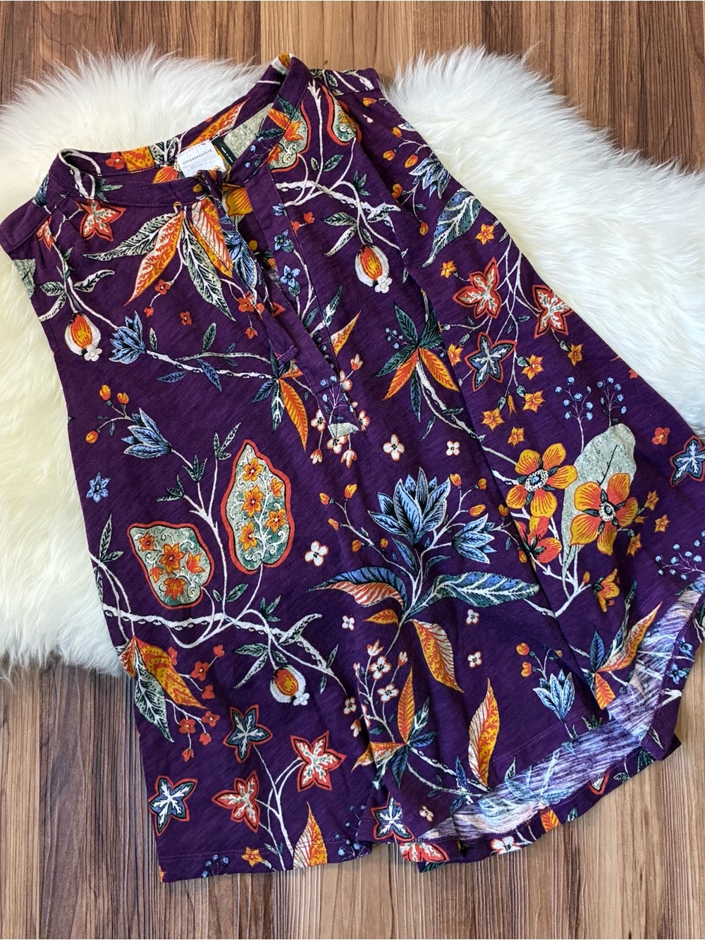 Anthropologie Akemi + Kin Purple Floral Tie Neck Tank Top Blouse • Size M